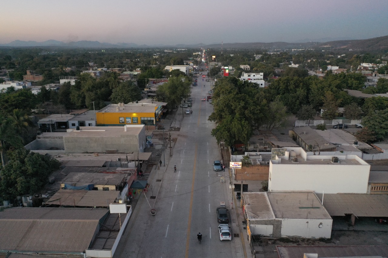 Rubén Rocha y Juan de Dios Gámez Mendívil reaperturan modernización de la avenida Álvaro Obregón