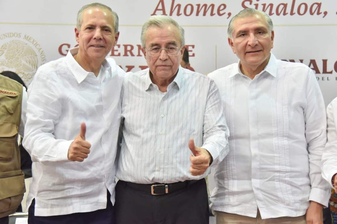 Rocha entrega Tarjetas del Bienestar para Personas con Discapacidad